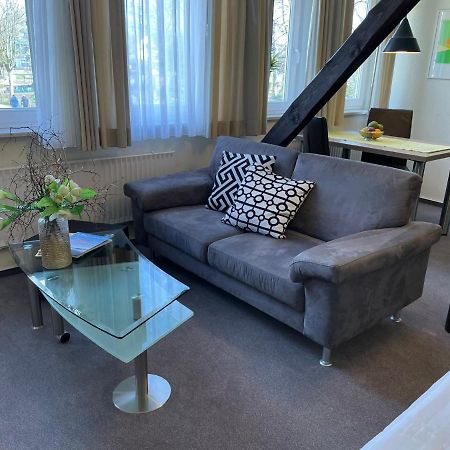 באד סאסנדורף Ferienwohnung Brunnenhaus מראה חיצוני תמונה