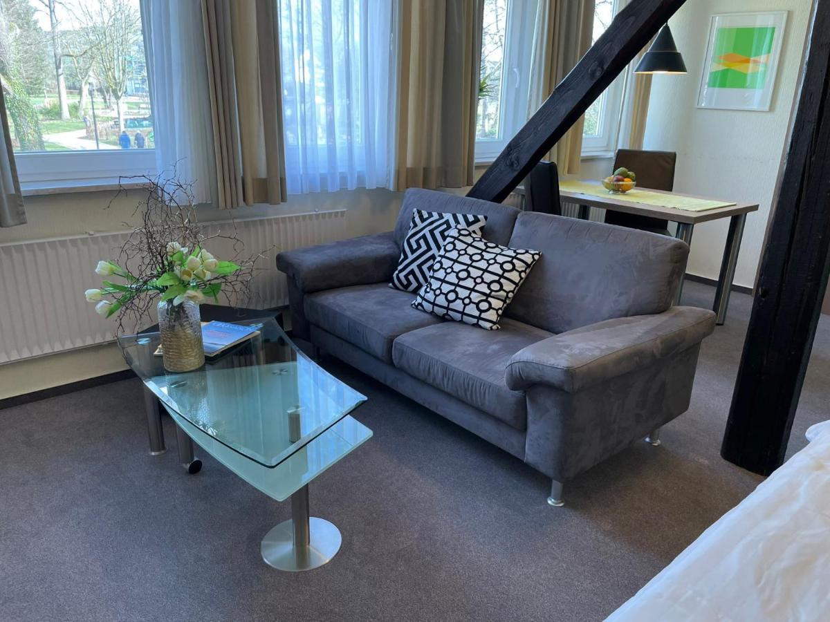 באד סאסנדורף Ferienwohnung Brunnenhaus מראה חיצוני תמונה