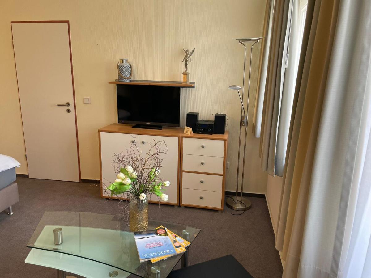 באד סאסנדורף Ferienwohnung Brunnenhaus מראה חיצוני תמונה