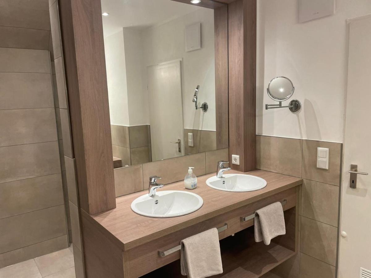 באד סאסנדורף Ferienwohnung Brunnenhaus מראה חיצוני תמונה